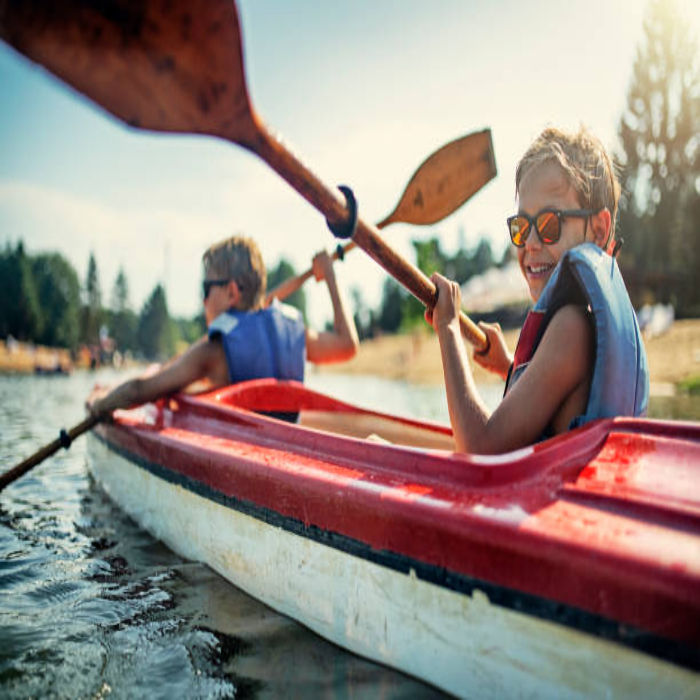 Canoë activité sport nature sur le lac du Bourget